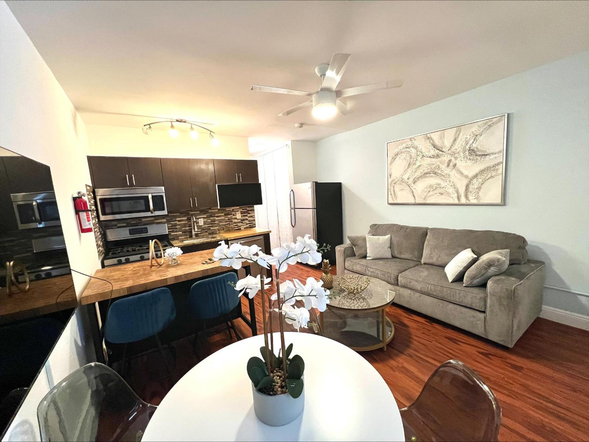 The Pearl Beachside Apartments On Hollywood Beach ภายนอก รูปภาพ